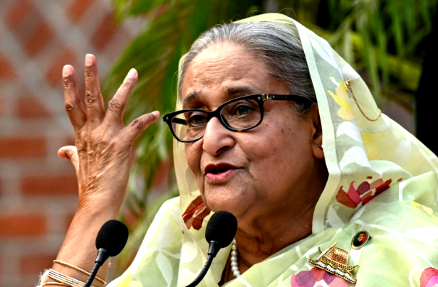 बङ्गलादेशकी पूर्व प्रधानमन्त्री हसिनालाई ताेकियाे ६ महिनाको जेल सजाय